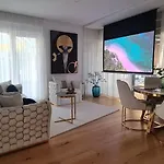 빌라 Meerblick Duplex Pool *