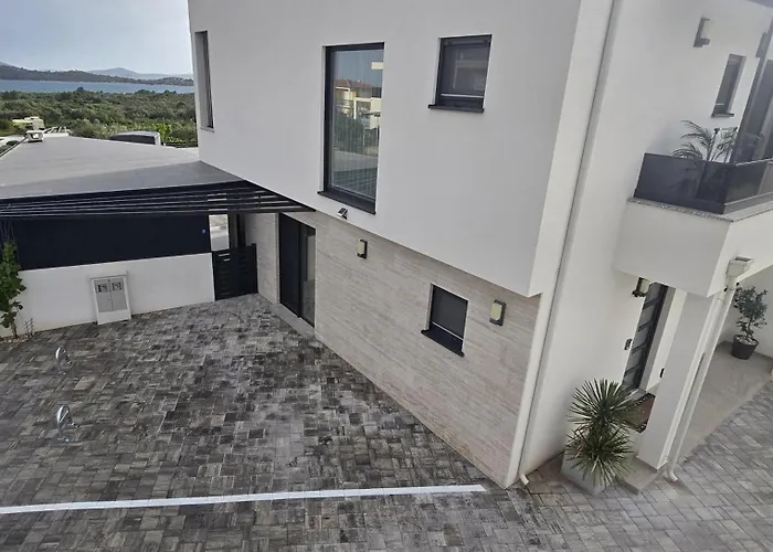 Villa Meerblick Duplex Pool *